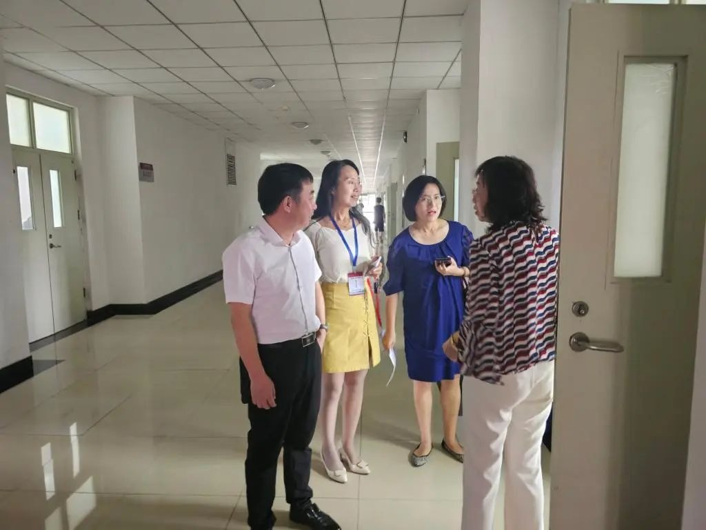 新學期開學首日教學工作平穩有序