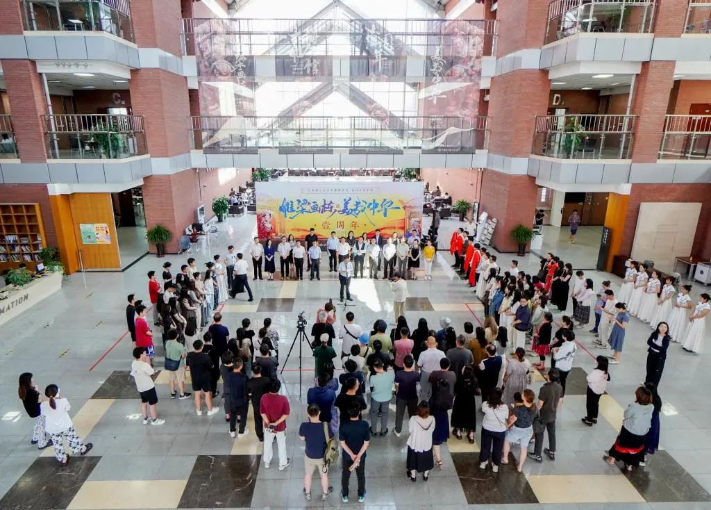 學校舉辦木雕博物館一周年慶祝活動