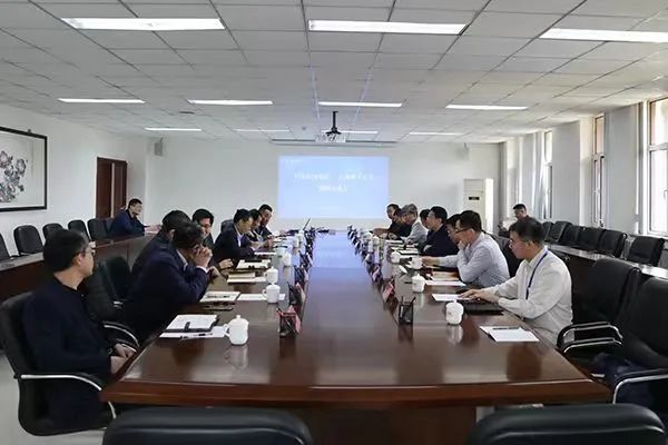 河東區常務副區長劉濤一行來校調研交流