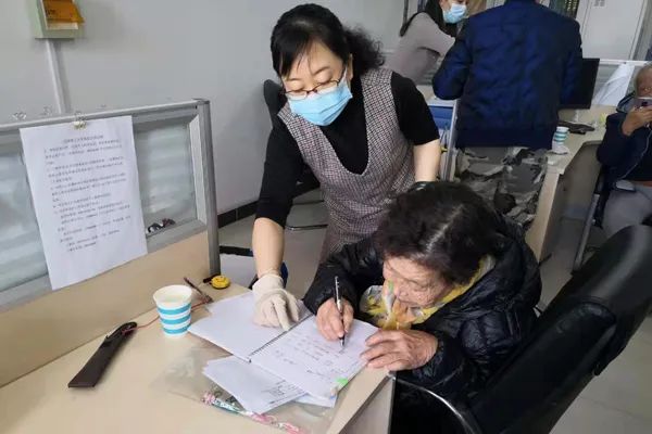 一站式，為人事服務加溫