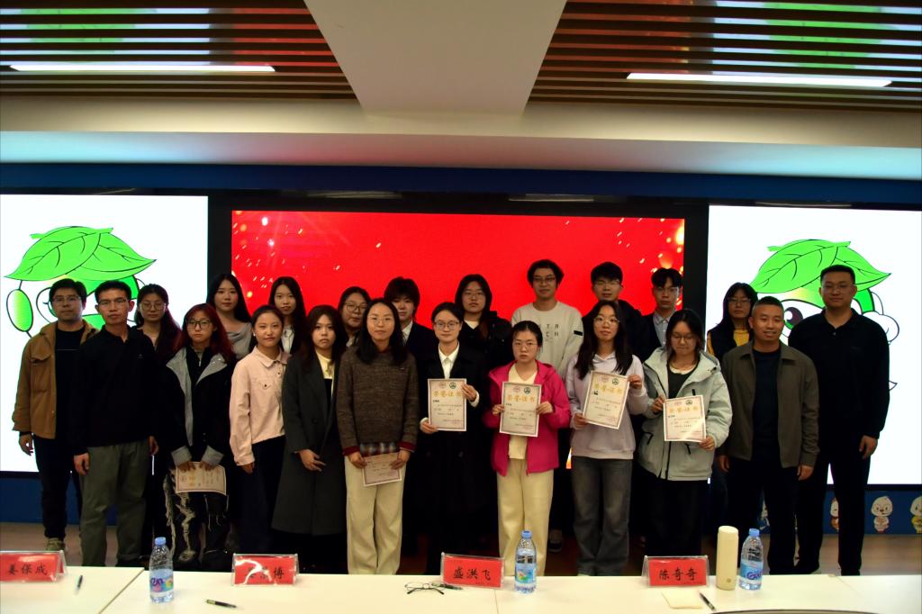 環(huán)境科學(xué)與安全工程學(xué)院舉辦第三屆職業(yè)規(guī)劃大賽