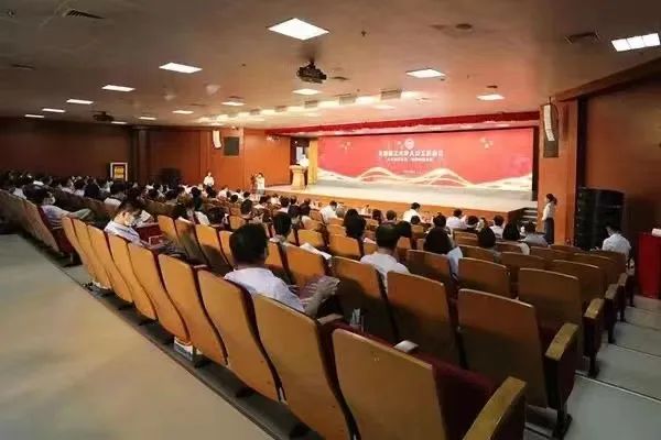 人才引領發展 創新成就未來——天津理工大學人才工作會議召開