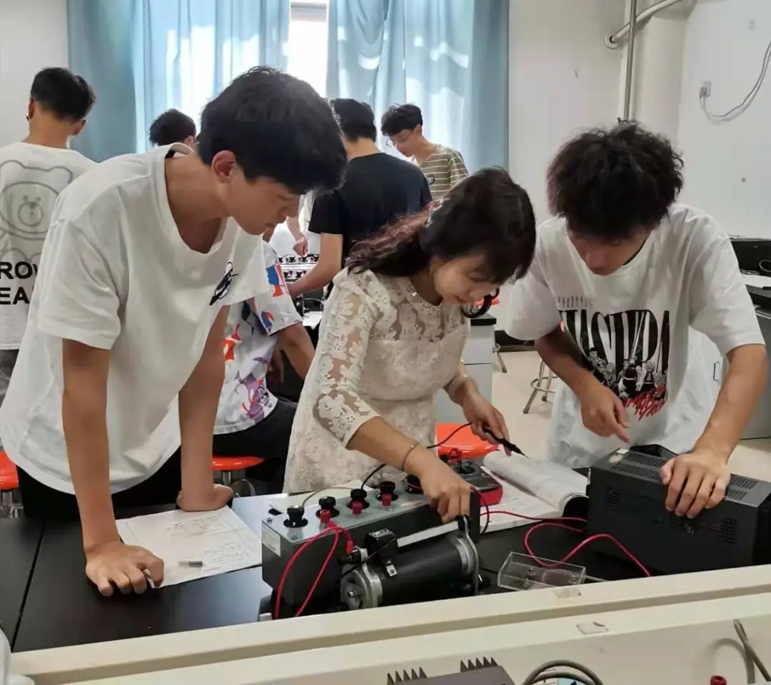 天津市優秀教師、理學院張斯文：堅守一線錘煉本領 潛心育人踐行使命