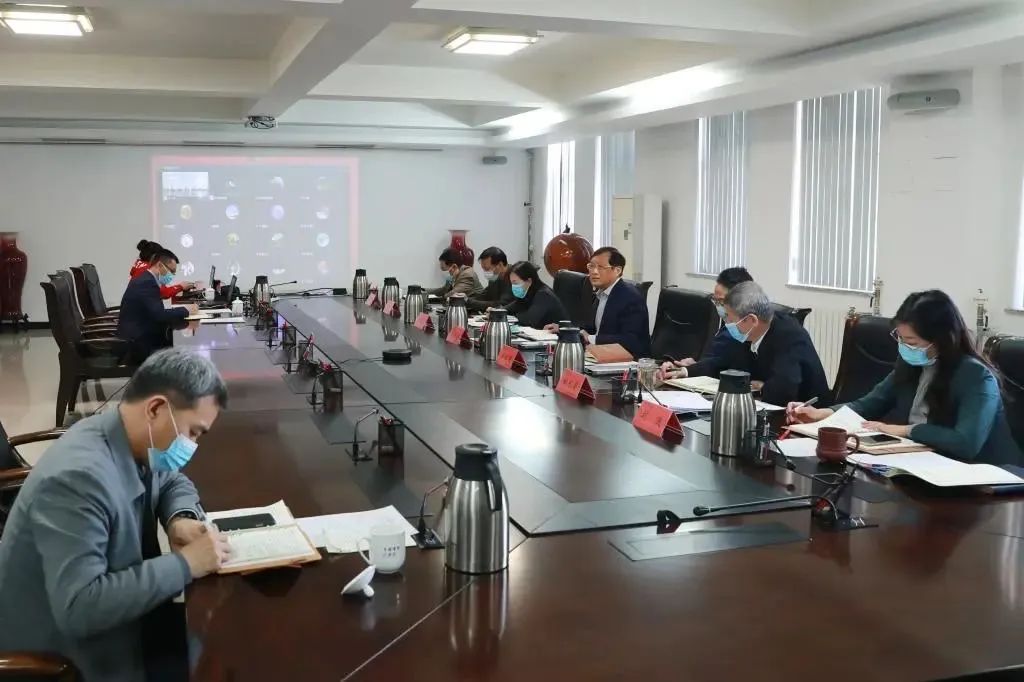 校黨委召開2022年第1次基層黨建工作例會